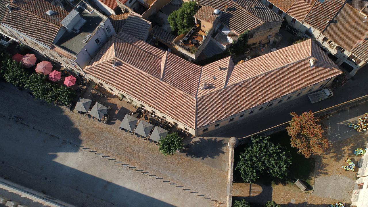 Boutique Hotel Des Remparts & Spa Aigues-Mortes Eksteriør bilde